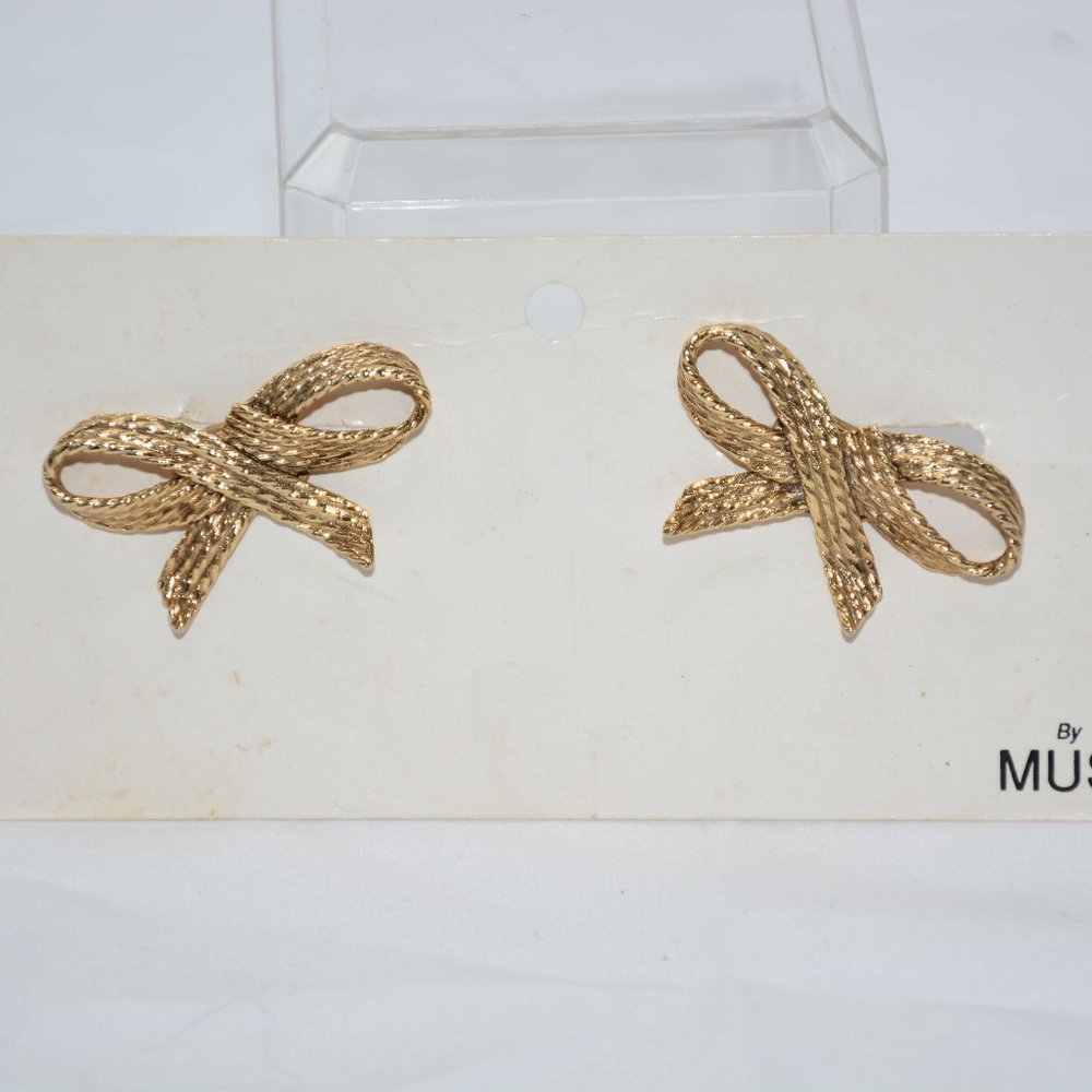 Ear Ring - Gold Plated Bows - clip on